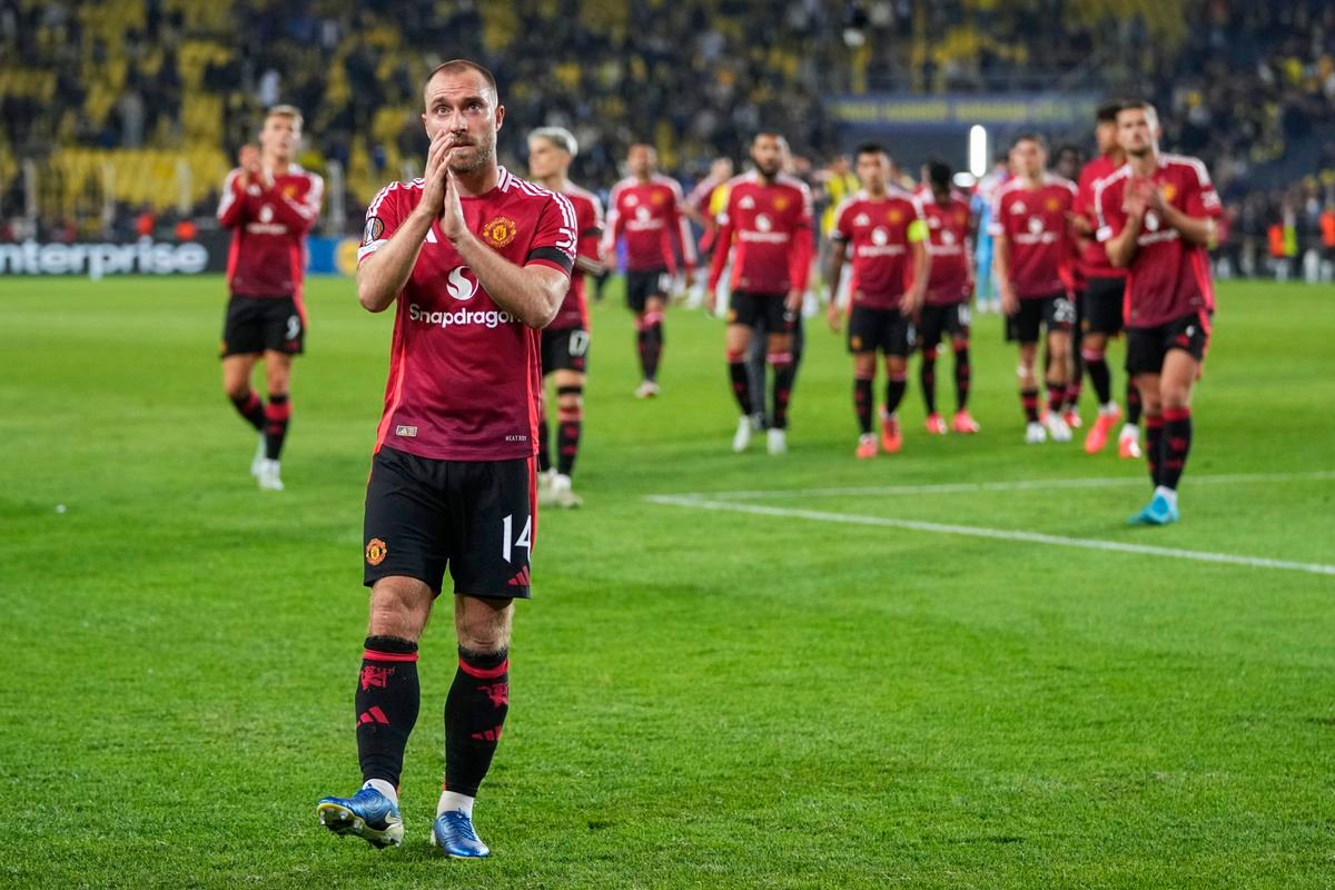 Odchádzajúci z Manchestru United sa otvoril: Som futbalista, nie iba človek, ktorý mal infarkt