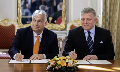 Orbán: Maďarsko vstúpi do boja s Bruselom o ruský plyn. Fico: Slovensko nebude ticho