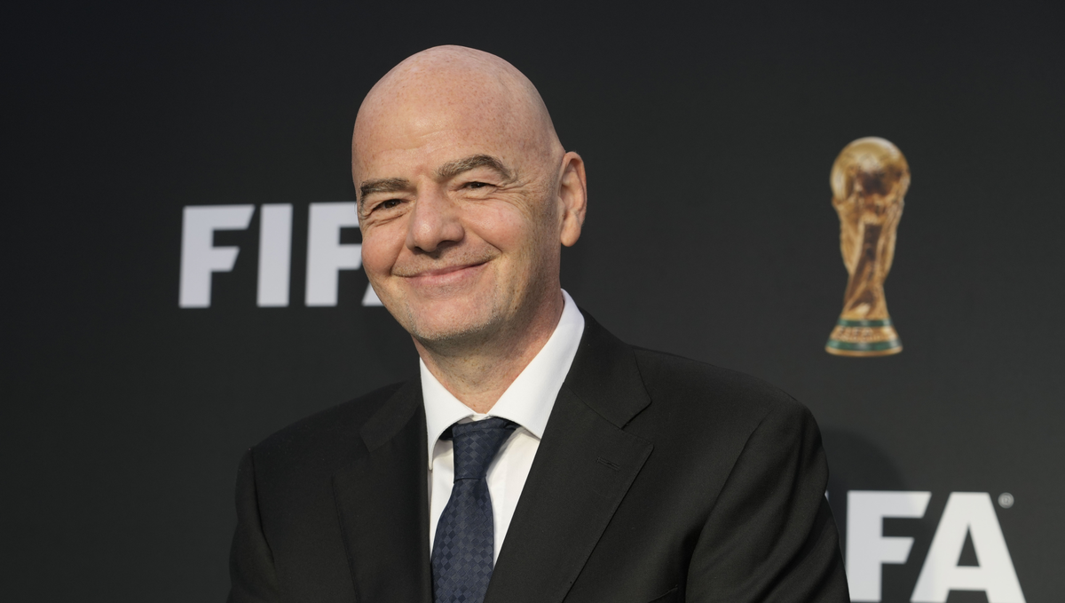 Zodpovední sa tvária, že je všetko v poriadku. Experti varujú pred neukojiteľnou túžbou FIFA Zodpovední sa tvária, že je všetko v poriadku. Experti varujú pred neukojiteľnou túžbou FIFA