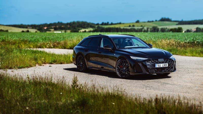 Elektromotor je u nového Audi A6 hlasitější než ten spalovací. Diesel potěší spotřebou Elektromotor je u nového Audi A6 hlasitější než ten spalovací. Diesel potěší spotřebou