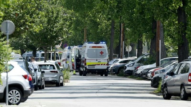Střelba ve škole v Rakousku: Osm mrtvých, plno zraněných. Umíraly děti z páté a osmé třídy