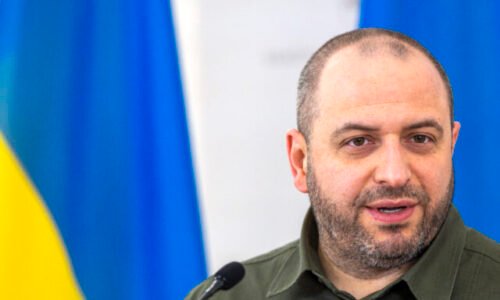 434567_lithuania_ukraine_95393-640x420.jpg Ukrajinská delegácia na čele s ministrom Umerovom bude v pondelok v Istanbule na rokovaniach s Ruskom