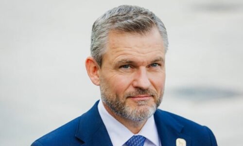 Ak by sa Smer a Hlas prestali odlišovať, môžu kandidovať aj spoločne, Pellegrini však stále odlišnosti vidí
