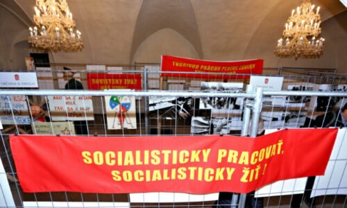 Spomienky vs. realita. Prečo si Slováci idealizujú socializmus?