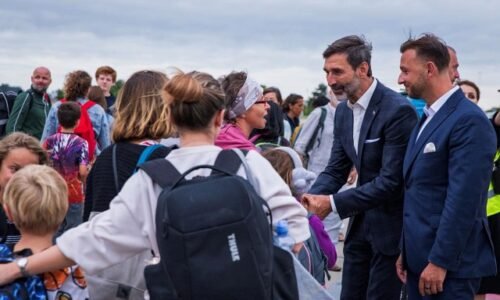 Vládny špeciál evakuoval prvých ľudí z Blízkeho východu, Slovensko tak podľa Blanára získava silnú reputáciu – VIDEO, FOTO
