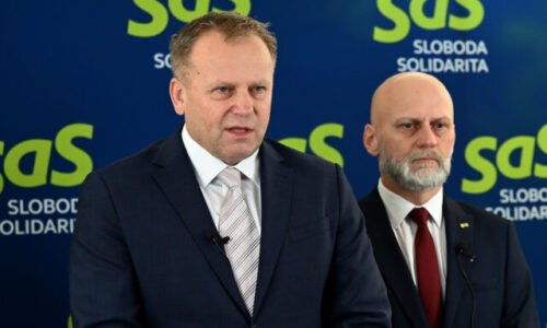 Vláda zmrazila 200 miliónov eur, podľa SaS to ohrozuje desiatky pripravovaných projektov – VIDEO