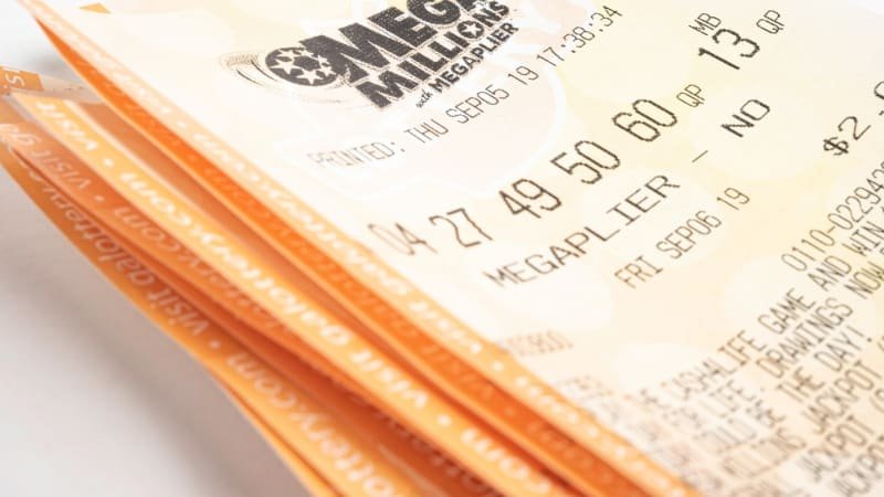 Neuvěřitelné štěstí. Šťastlivec ve Virginii trefil miliardový jackpot. Stačilo mu šest čísel Neuvěřitelné štěstí. Šťastlivec ve Virginii trefil miliardový jackpot. Stačilo mu šest čísel