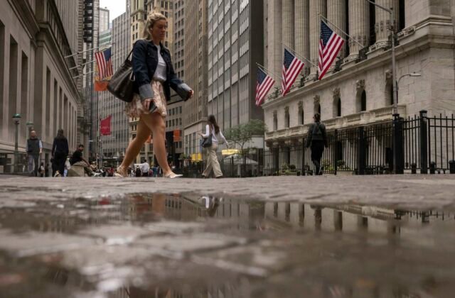 461981_financial_markets_wall_street_67245-640x420.jpg Americká ekonomika v prvom kvartáli klesla viac, ako sa pôvodne odhadovalo