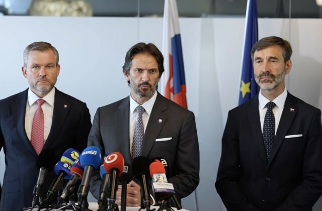 462838_sni-mka-obrazovky-2025-06-27-o-13.27.29-640x420.jpg Minister Kaliňák predstavil Národné obranné sily. Cieľom je pripraviť občanov na krízy aj získať zálohy pre armádu – VIDEO