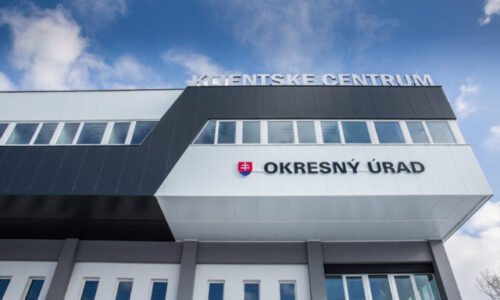 Dlhému čakaniu v radoch na doklady je koniec, v Bratislave otvoria druhé klientské centrum