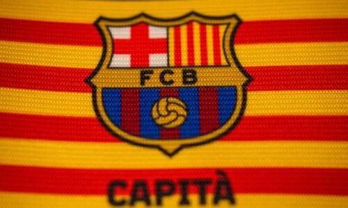 Barcelona stále neposlala výplaty messimu, busquetsovi či suárezovi. je známe, kedy tak učiní