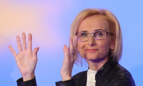 Zákaz komunistických symbolů vládou? Naposledy to udělali nacisté, říká Konečná