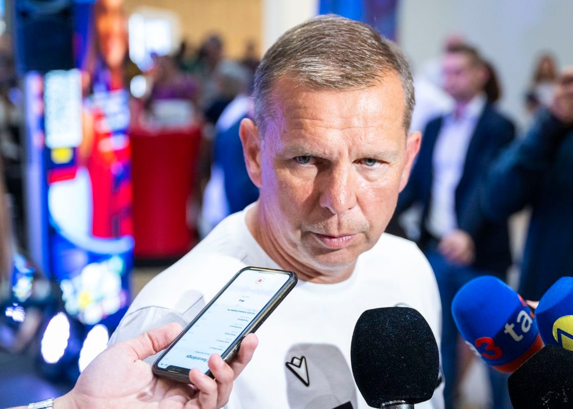 ROZHOVOR Tréner Kentoš pred EURO U21 verí v slovenský zázrak: Nie sme favoriti, ale máme sny ROZHOVOR Tréner Kentoš pred EURO U21 verí v slovenský zázrak: Nie sme favoriti, ale máme sny
