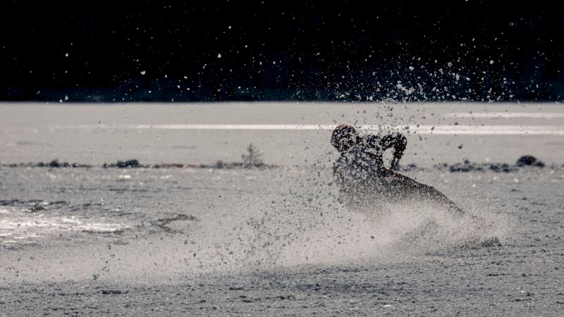 Legendární motocyklista Krasnikov zemřel při autonehodě. Získal 20 titulů mistra světa Legendární motocyklista Krasnikov zemřel při autonehodě. Získal 20 titulů mistra světa