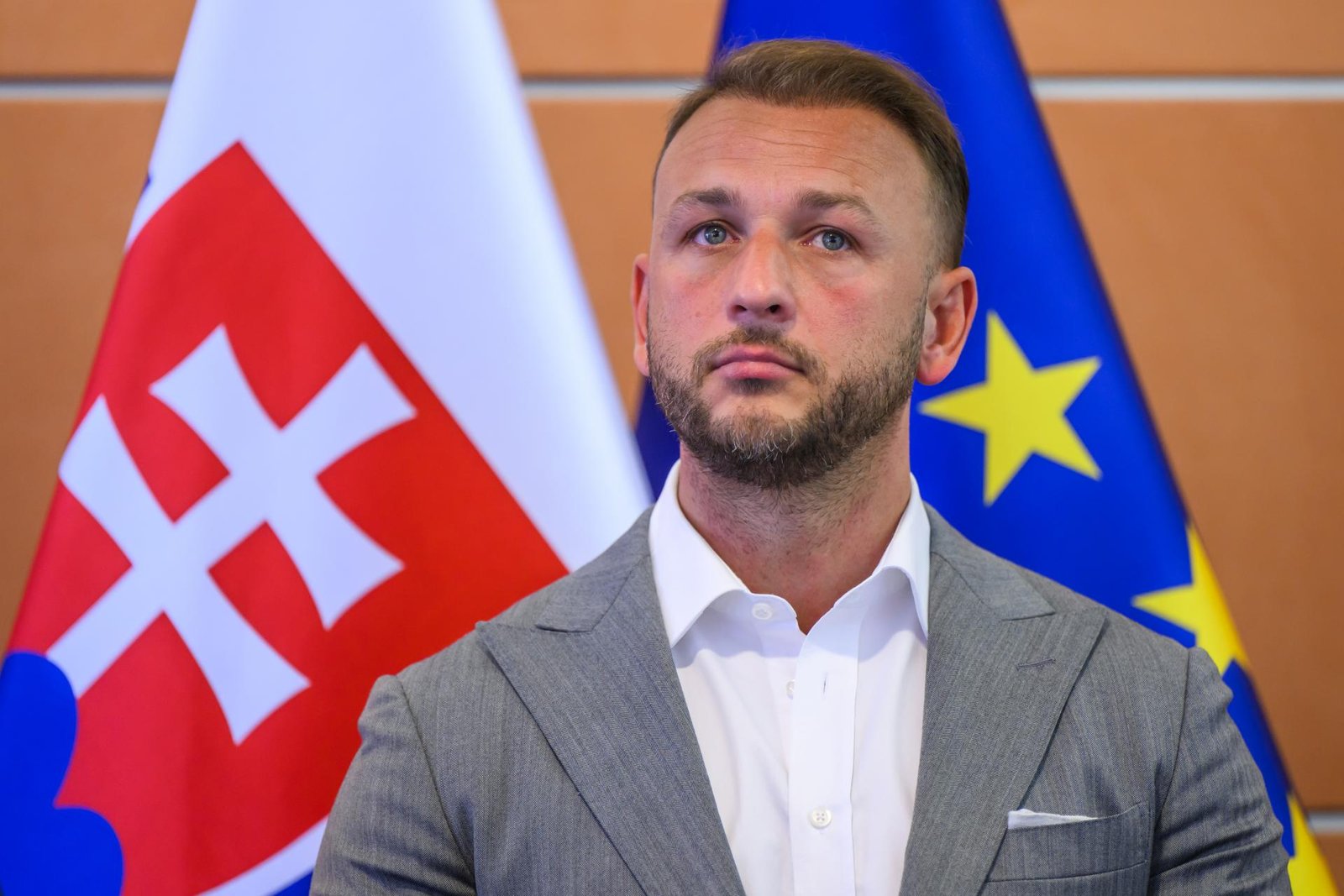 Šutaj Eštok ocenil dohodu medzi koaličnými partnermi v prípade transakčnej dane Šutaj Eštok ocenil dohodu medzi koaličnými partnermi v prípade transakčnej dane