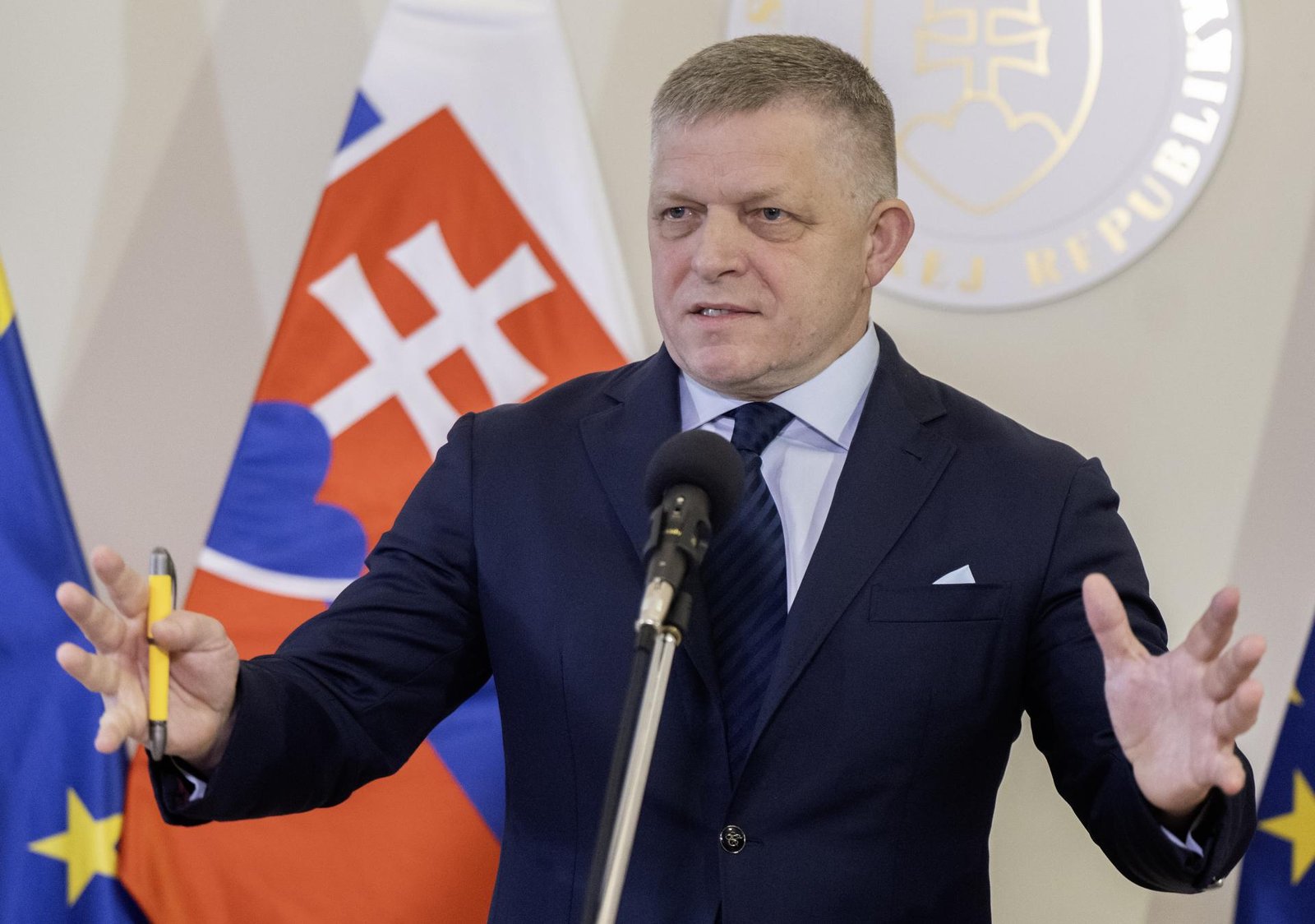 Slovensko bude podľa Fica naďalej blokovať len tie sankcie, ktoré škodia krajine Slovensko bude podľa Fica naďalej blokovať len tie sankcie, ktoré škodia krajine