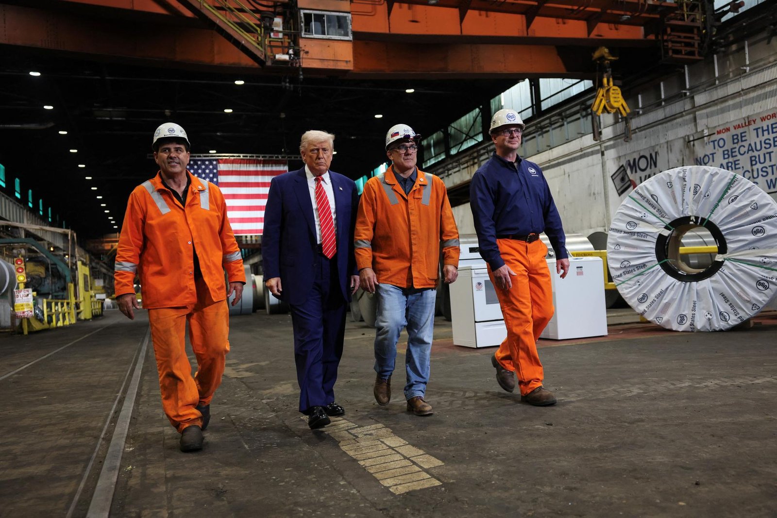 Zachráni košickú Steelku Trumpova zlatá akcia? Fabrike hrozí viacero scenárov, aj definitívny koniec Zachráni košickú Steelku Trumpova zlatá akcia? Fabrike hrozí viacero scenárov, aj definitívny koniec