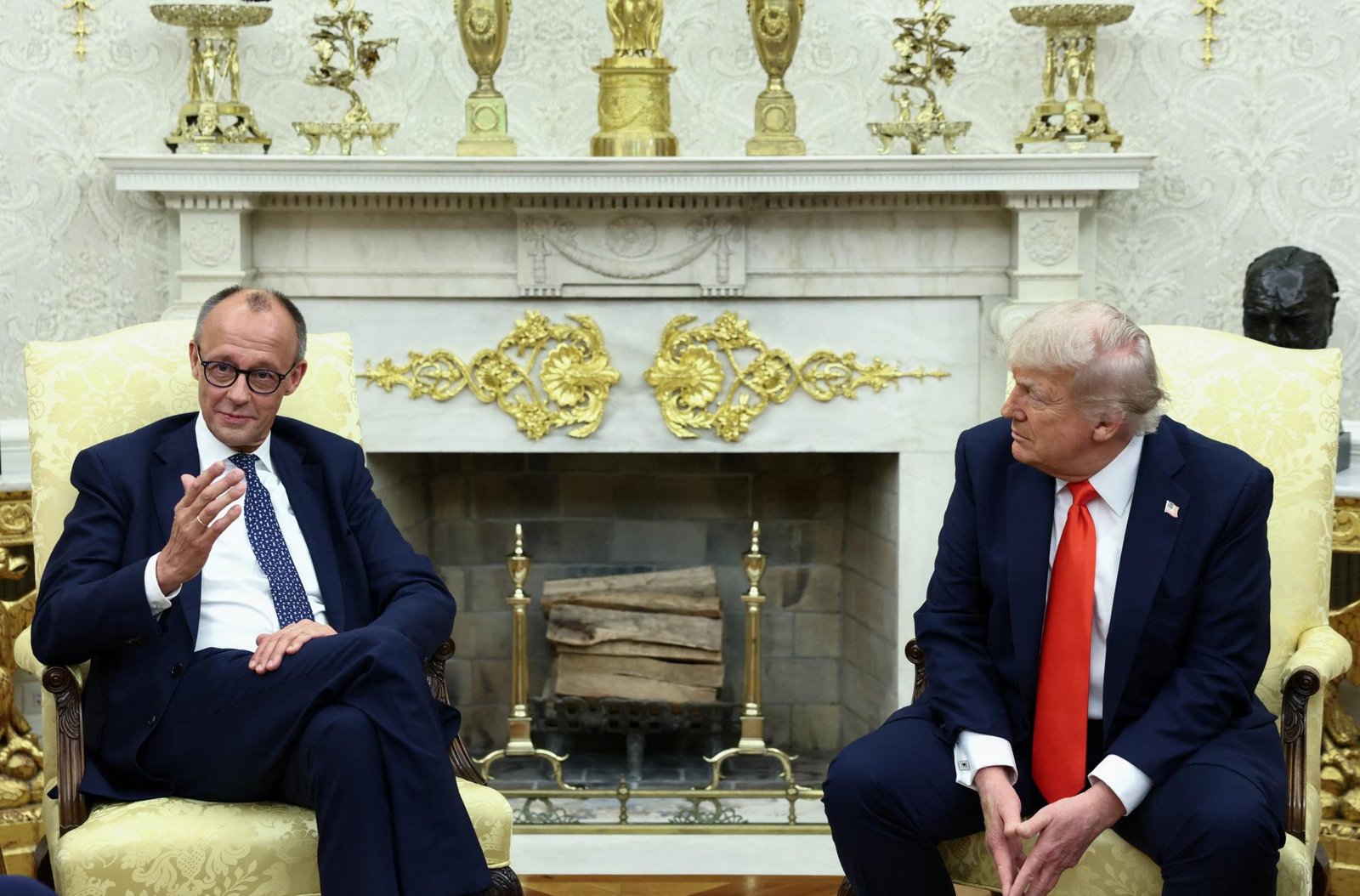 Trump a Merz sa v Oválnej pracovni vyhli sporom, píšu o stretnutí nemecké médiá Trump a Merz sa v Oválnej pracovni vyhli sporom, píšu o stretnutí nemecké médiá