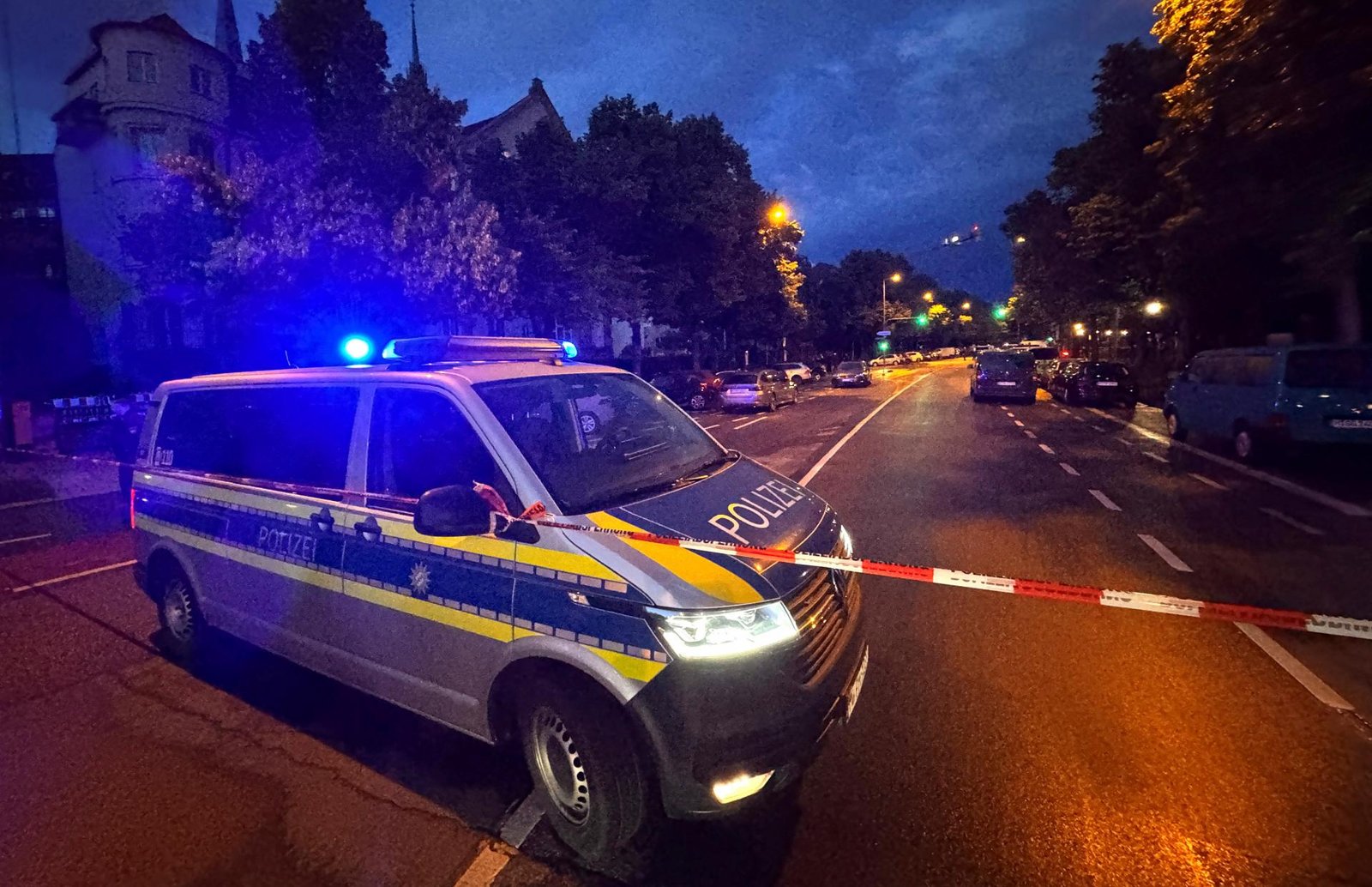 Polícia stále nepozná motív ženy, ktorá útočila nožom v Mníchove Polícia stále nepozná motív ženy, ktorá útočila nožom v Mníchove