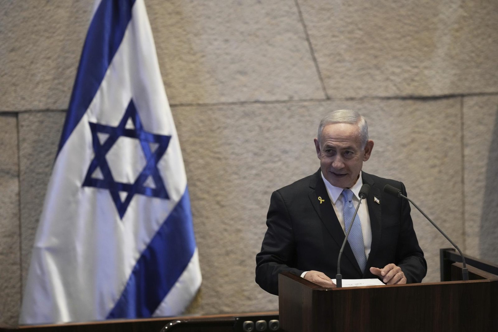 Izrael môže čoskoro zaútočiť na Irán, ak neobmedzí jadrový program. USA chcú diplomatické riešenie