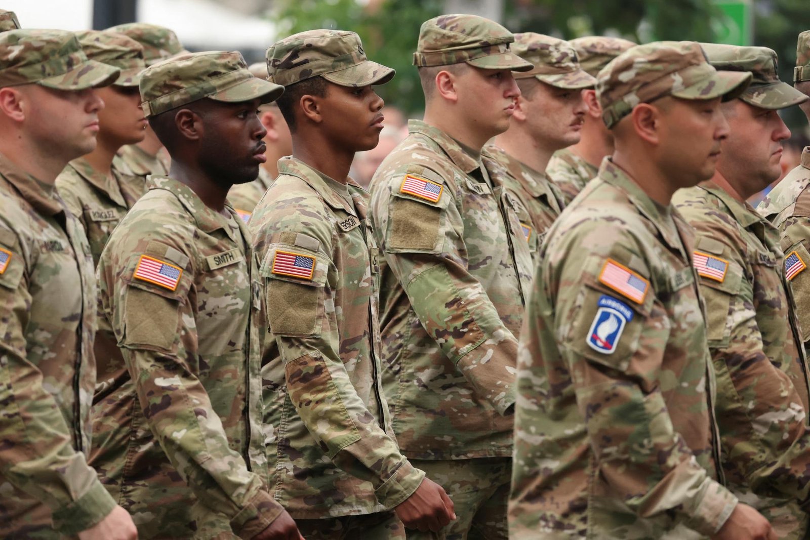 Americká vojenská sila na Blízkom východe rastie, v regióne operujú už dve lietadlové lode Americká vojenská sila na Blízkom východe rastie, v regióne operujú už dve lietadlové lode