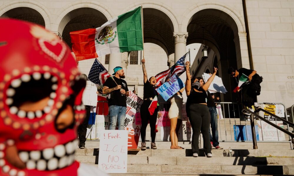 Úrady v Los Angeles zrušili zákaz nočného vychádzania, ktorý platil kvôli protestom