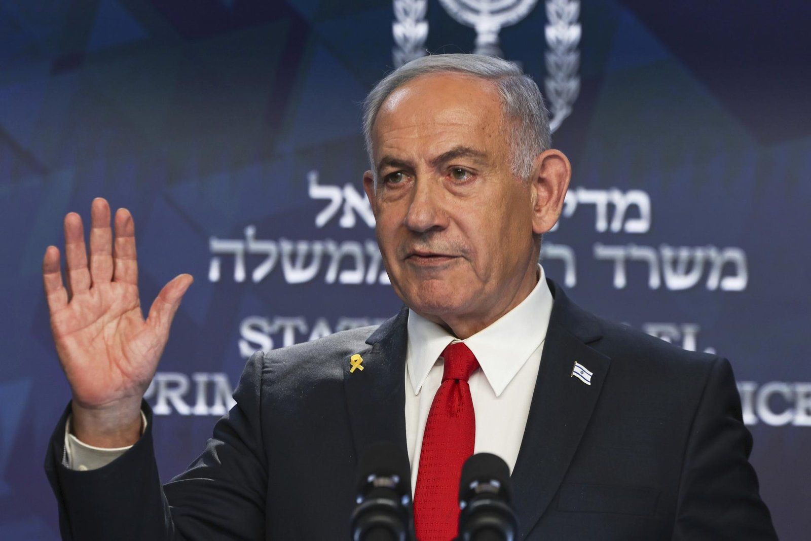 Netanjahu odmietol tvrdenia denníka Haarec, ktorý tvrdí, že vojaci mali rozkaz strieľať na davy Palestínčanov Netanjahu odmietol tvrdenia denníka Haarec, ktorý tvrdí, že vojaci mali rozkaz strieľať na davy Palestínčanov