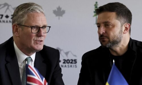 Zelenskyj a Starmer oznámili dohodu o spolupráci v oblasti vojenskej výroby