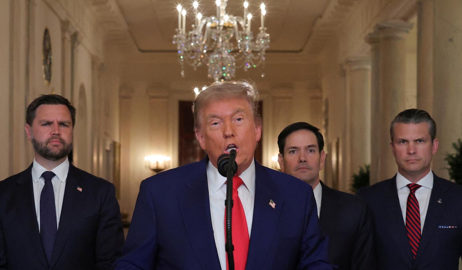 USA zaútočili na tri iránske jadrové zariadenia. Trump oznámil, že sú všetky zničené, Teherán hrozí odvetou USA zaútočili na tri iránske jadrové zariadenia. Trump oznámil, že sú všetky zničené, Teherán hrozí odvetou