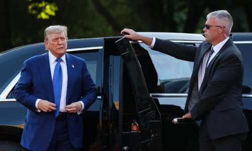 Trump dorazil na večeru s kráľovským párom v Haagu, prítomní sú aj ďalší lídri krajín NATO