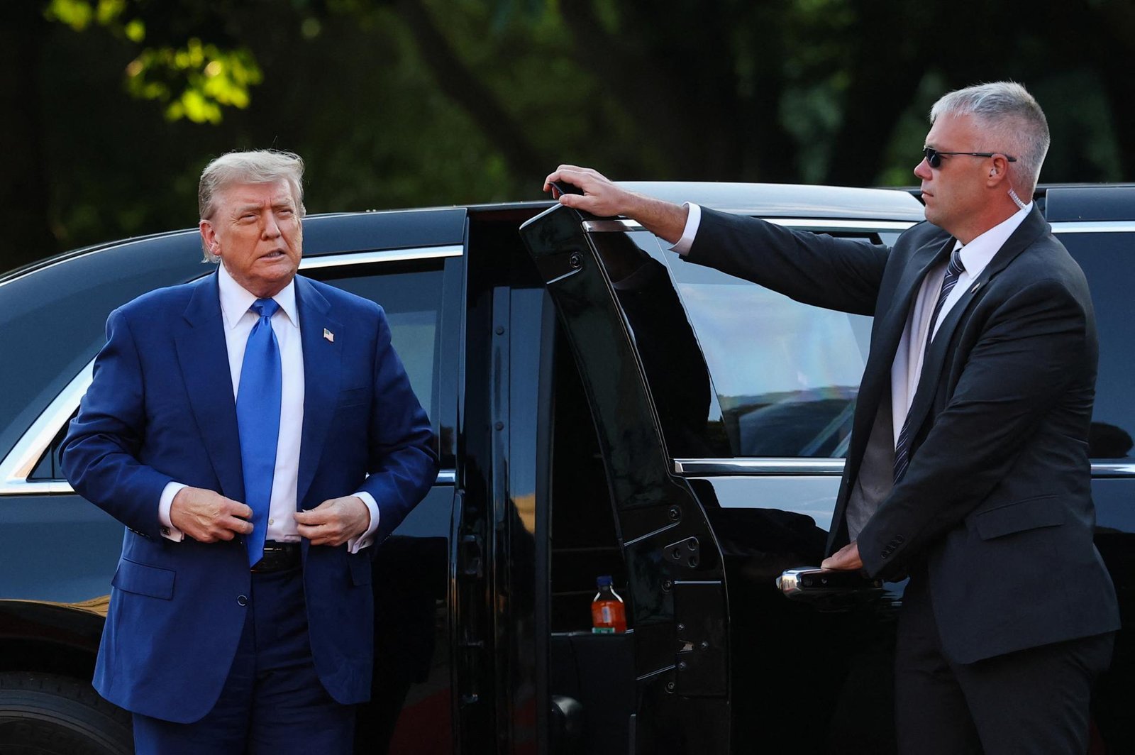 Trump dorazil na večeru s kráľovským párom v Haagu, prítomní sú aj ďalší lídri krajín NATO Trump dorazil na večeru s kráľovským párom v Haagu, prítomní sú aj ďalší lídri krajín NATO