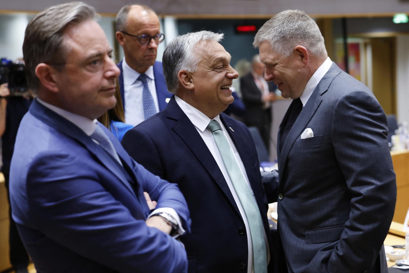 Summit v Bruseli skončil, lídri vyzvali na okamžité prímerie v Pásme Gazy a zhodli sa na podpore Ukrajiny Summit v Bruseli skončil, lídri vyzvali na okamžité prímerie v Pásme Gazy a zhodli sa na podpore Ukrajiny