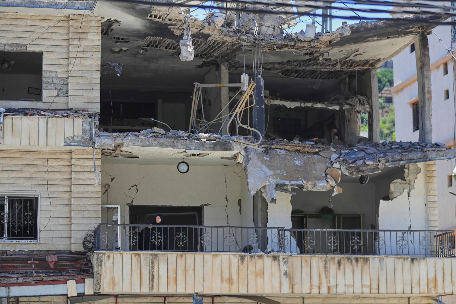 Izraelský dronový útok zabil v Libanone jedného človeka. Jeruzalem útočí aj počas prímeria Izraelský dronový útok zabil v Libanone jedného človeka. Jeruzalem útočí aj počas prímeria
