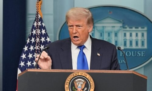 Trump: Chameneího som zachránil pred škaredou a potupnou smrťou