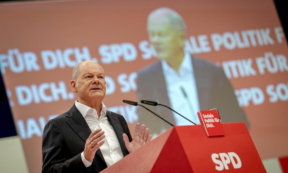 Nemecký exkancelár Scholz varoval spolustraníkov pred ilúziami o zámeroch Ruska