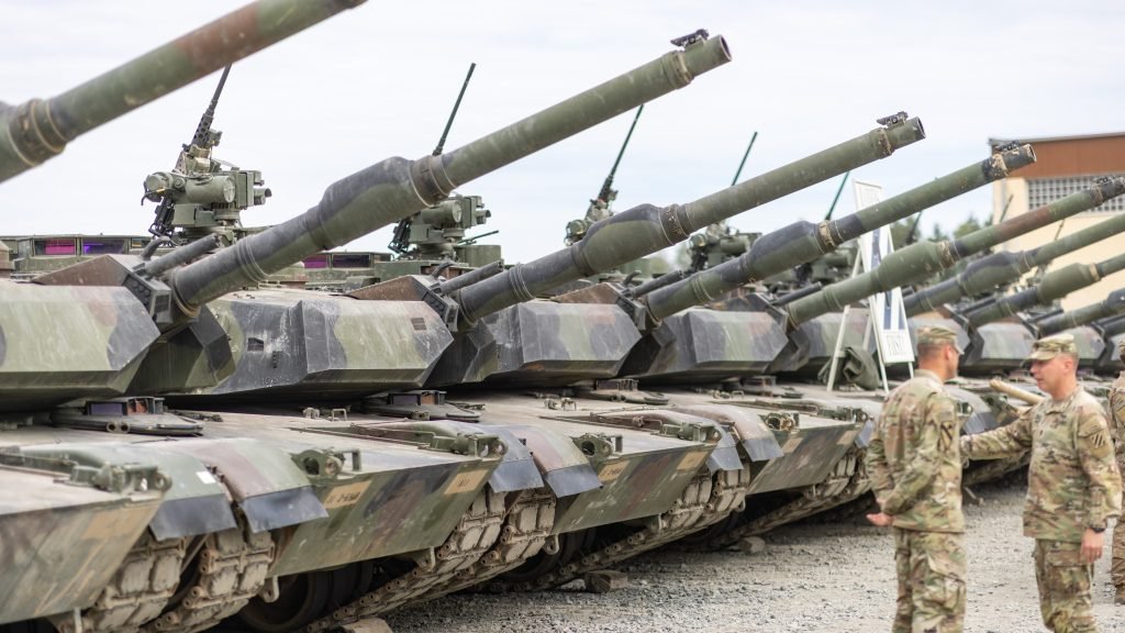 Štúdia: Európa v zbrojení zaostáva za Ruskom, hoci doň investuje viac. Dôvodom je aj byrokracia Štúdia: Európa v zbrojení zaostáva za Ruskom, hoci doň investuje viac. Dôvodom je aj byrokracia