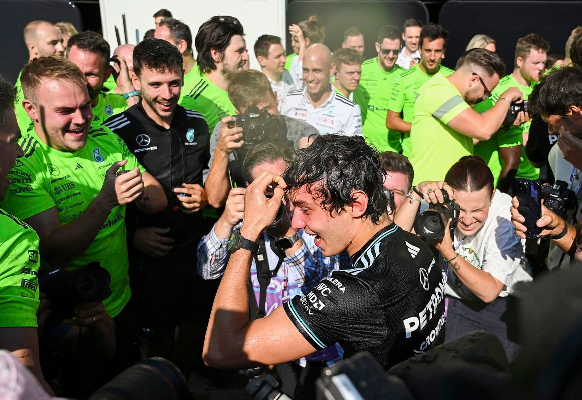 Andrea Kimi Antonelli sa stal členom exkluzívneho klubu vo Formule 1 Andrea Kimi Antonelli sa stal členom exkluzívneho klubu vo Formule 1