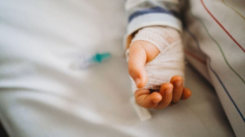 Jedenáctiletému Tomáškovi vzal život smrtící parazit. Ze smutečního oznámení puká srdce Jedenáctiletému Tomáškovi vzal život smrtící parazit. Ze smutečního oznámení puká srdce