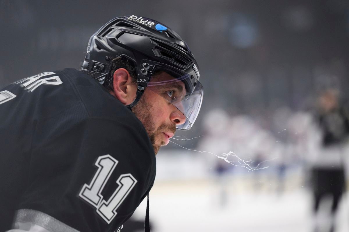 Kopitar ako hokejový džentlmen roka. V Slovinsku ho čakalo milé prekvapenie Kopitar ako hokejový džentlmen roka. V Slovinsku ho čakalo milé prekvapenie