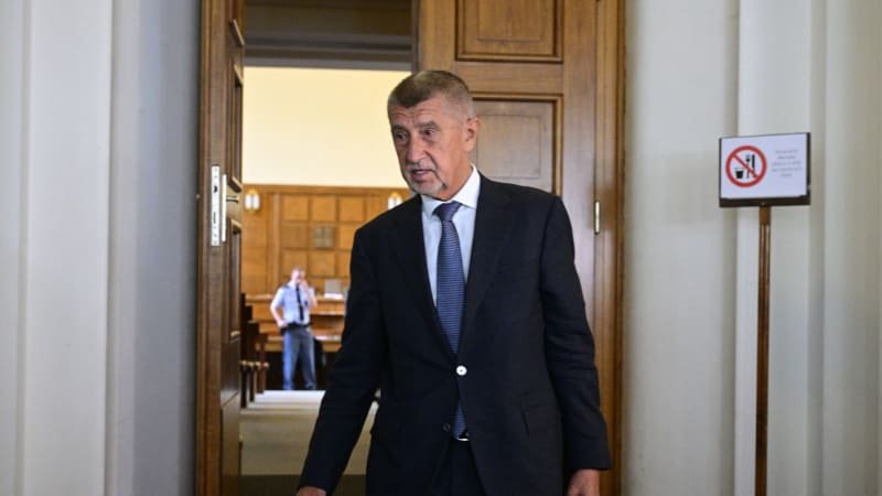 Zazněla typická hláška Andreje Babiše: Neodstoupím. Spolu ho ostřeluje kvůli Čapímu hnízdu Zazněla typická hláška Andreje Babiše: Neodstoupím. Spolu ho ostřeluje kvůli Čapímu hnízdu