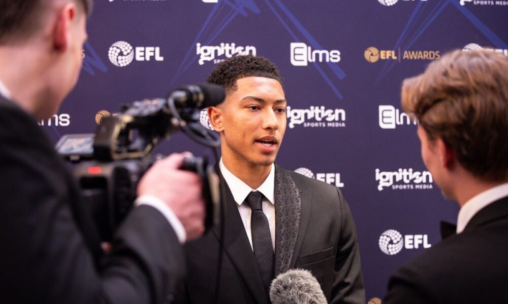 Mladší z bellinghamovcov nasleduje kroky svojho brata. kluby sú už dohodnuté