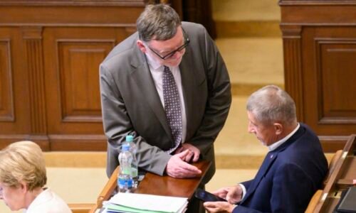 Stanjura ve volbách není můj soupeř, smál se ve vysílání Babiš. Je klíč ke špinavému byznysu