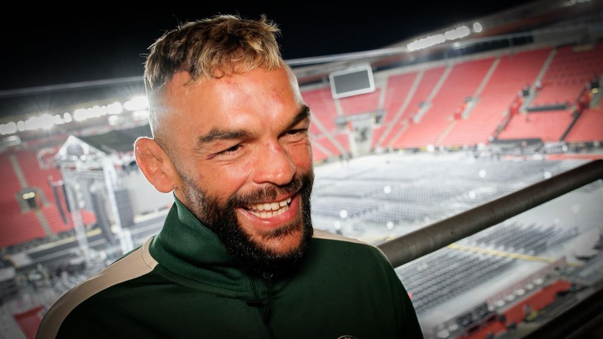 ROZHOVOR Život legendy. Buchingera oslavovalo 27-tisíc fanúšikov, v pondelok už ide do roboty ROZHOVOR Život legendy. Buchingera oslavovalo 27-tisíc fanúšikov, v pondelok už ide do roboty