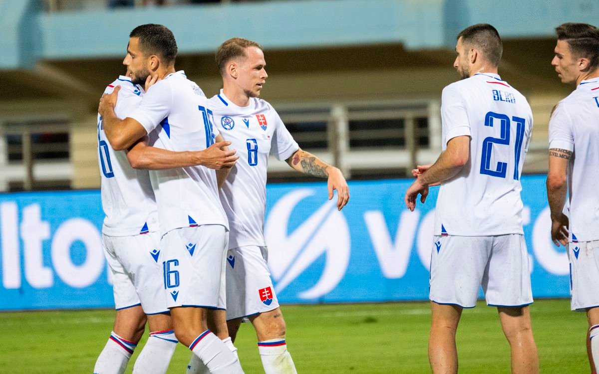 Francesco Calzona pristúpil k zmenám. Poznáme zostavu Slovenska proti Izraelu