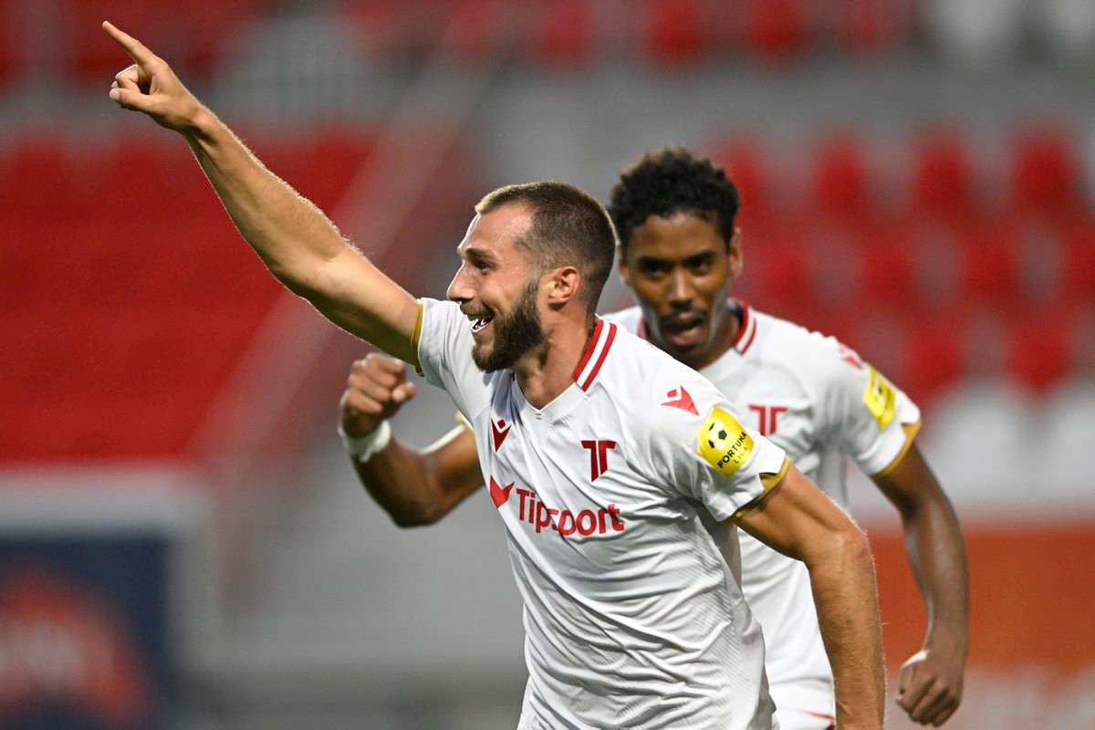Slovenskú ligu vymenil za Rusko. Trnava má záujem o bývalého obrancu Trenčína