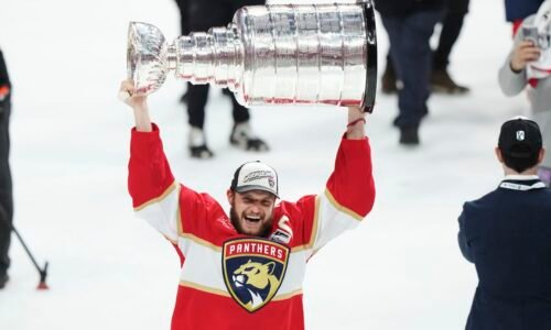 VIDEO Susedia sa nestačili čudovať. Čerstvý víťaz Stanley Cupu ukázal, že má zmysel pre humor
