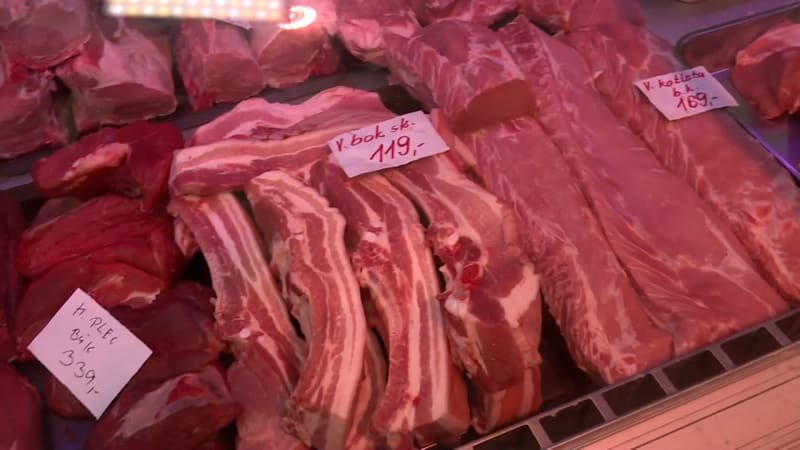 Poctivě i s tajnou ingrediencí. Tradiční řeznictví lákají v jižních Čechách na sekanou i tlačenku Poctivě i s tajnou ingrediencí. Tradiční řeznictví lákají v jižních Čechách na sekanou i tlačenku