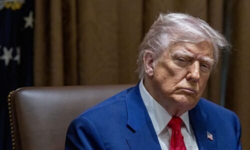 Neplánujeme ho zabít, alespoň zatím, řekl Trump k vůdci Íránu. USA dochází trpělivost