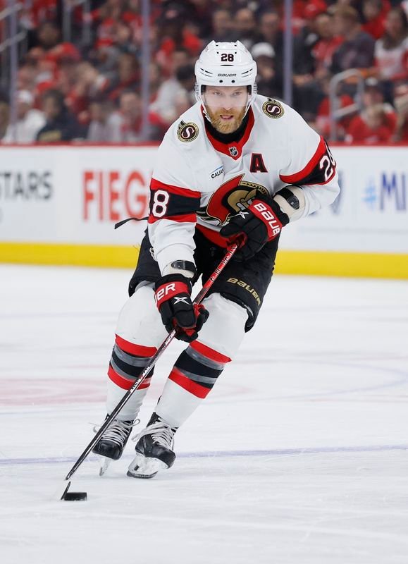 Voľný trh si nevyskúša. Claude Giroux podpísal novú zmluvu s Ottawou Senators Voľný trh si nevyskúša. Claude Giroux podpísal novú zmluvu s Ottawou Senators