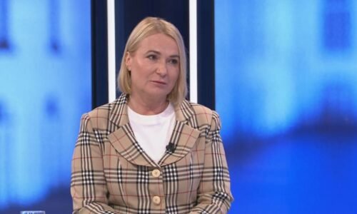 Černochová: Více na obranu? Obejdeme se bez vyšších daní. Promluvila o povinné vojně
